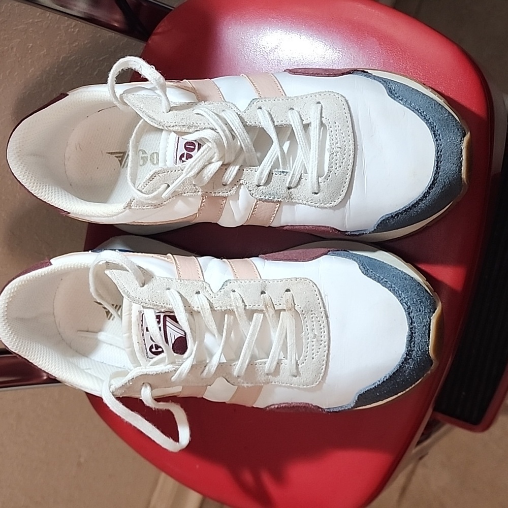 Gola sneakers